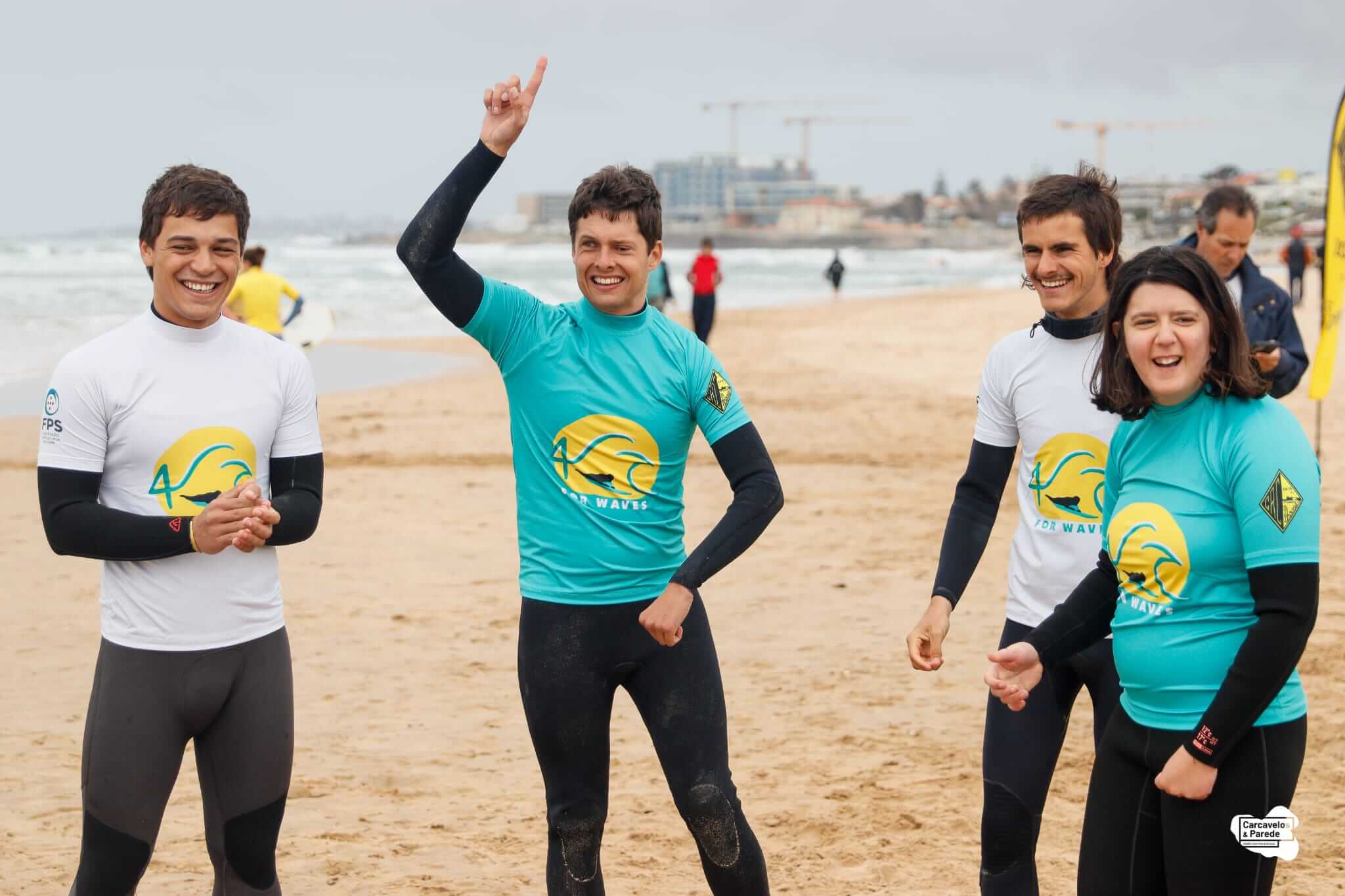 Surf Adaptado na Praia de Carcavelos - 1