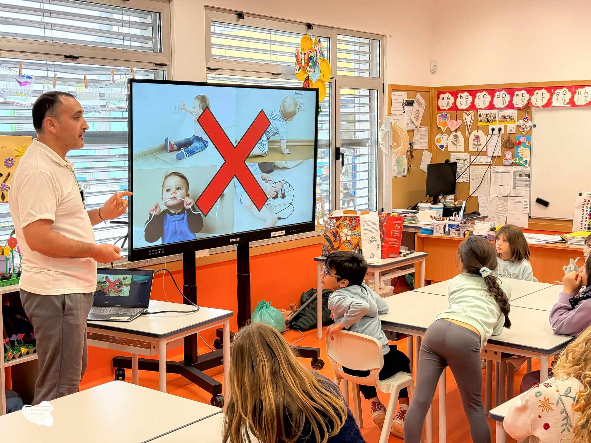 Férias da Páscoa com ciência, eletricidade e rádio - 3