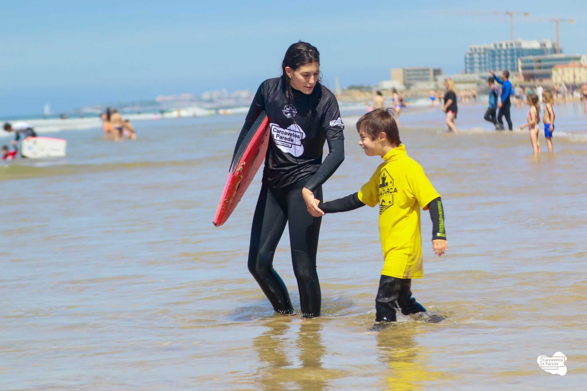 Bodyboard Adaptado na Praia de Carcavelos - 1